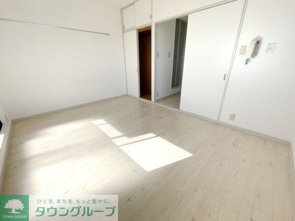 日宝コート金沢文庫の物件内観写真